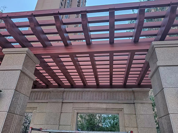 郑州小区走廊使用钢结构木纹漆